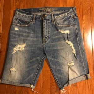 American Eagle Jean Shorts - Medium Wash